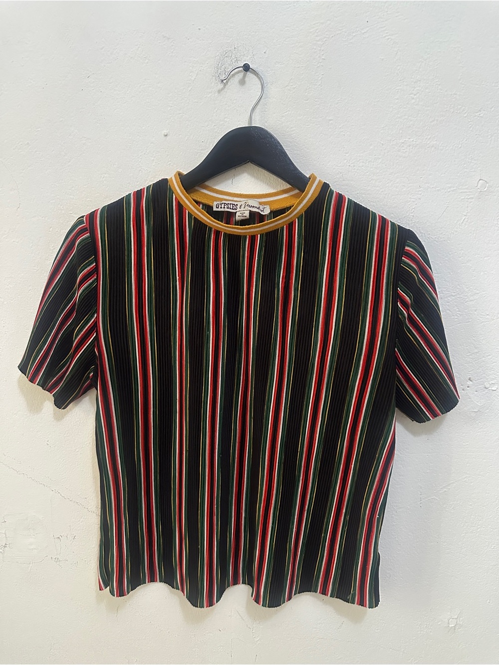 Gypsies & Moondust M Black Multicolor Striped Pleated Ringer Top Y2K Retro